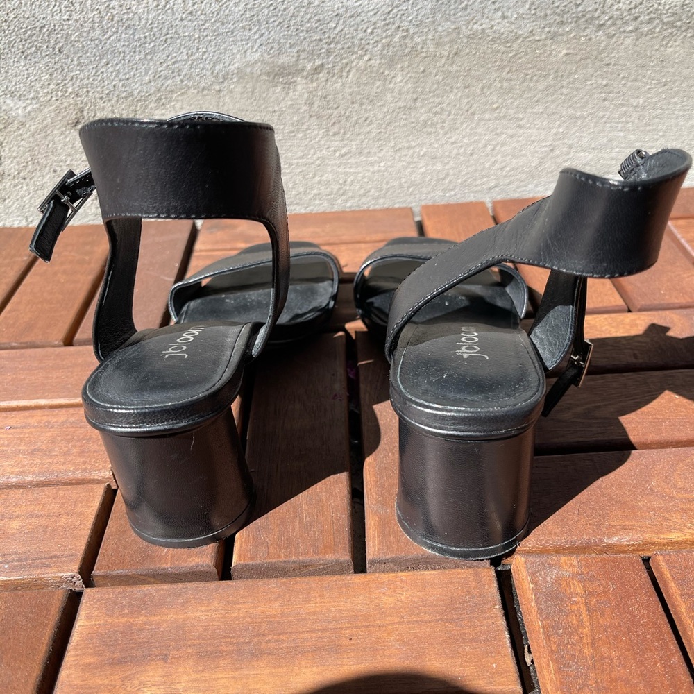 J Bloom heels: like new, leather, black, size 6.5 - Picture 2 of 3